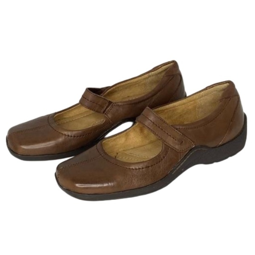 Naturalizer Mary Janes 7 1/2 M Dacey Leather Velcro Closure Excellent Condition